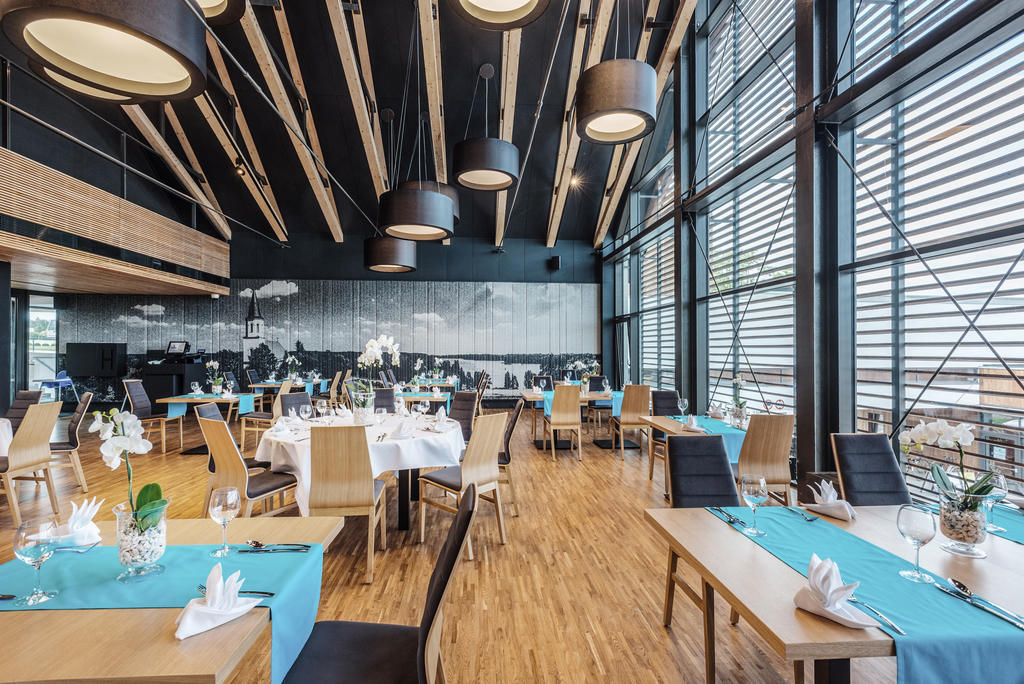 Regatta Hotel Restauracja Spa Poznań Kültér fotó
