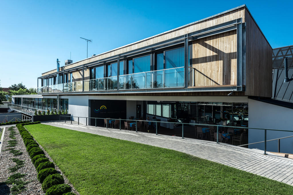 Regatta Hotel Restauracja Spa Poznań Kültér fotó