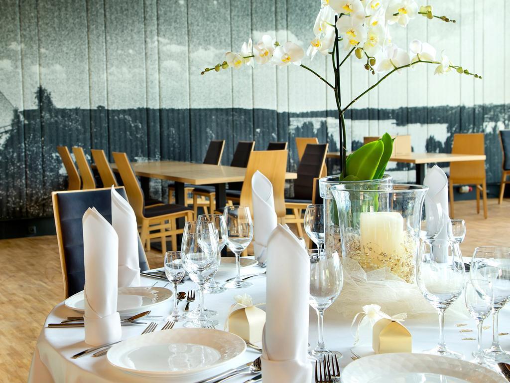 Regatta Hotel Restauracja Spa Poznań Kültér fotó